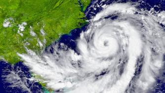 Революция в прогнозирането на времето? AI на Google записа безпрецедентно постижение