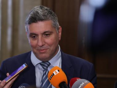 Цеков изненадващо смени един от членовете в УС на АПИ