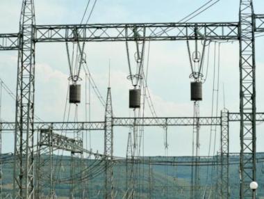 ЕС удължи схемата за компенсиране на скъпия ток за бизнеса