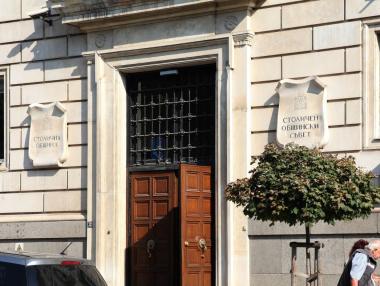 Колко пари ще получи всяка община, ако взима 2% от подоходния данък