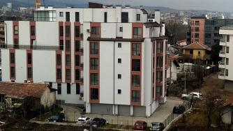 Лихвите по жилищните заеми в България остават далеч под европейските