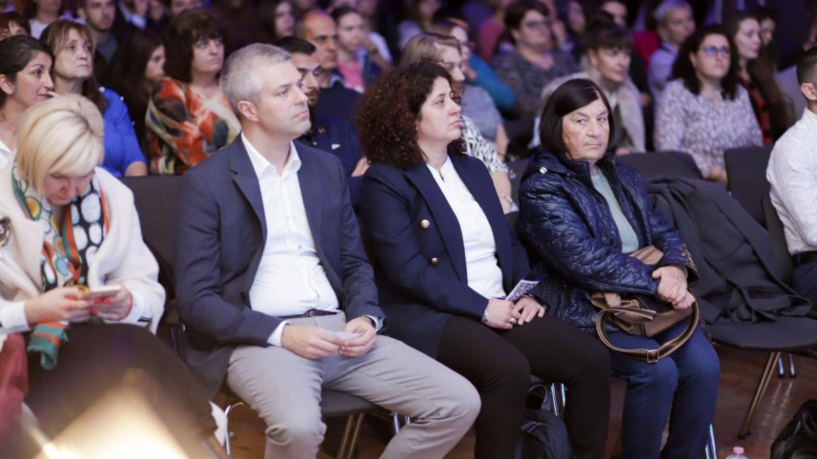 Галерия :: Снимка 4 :: България става все по-привлекателна за европейски граждани}