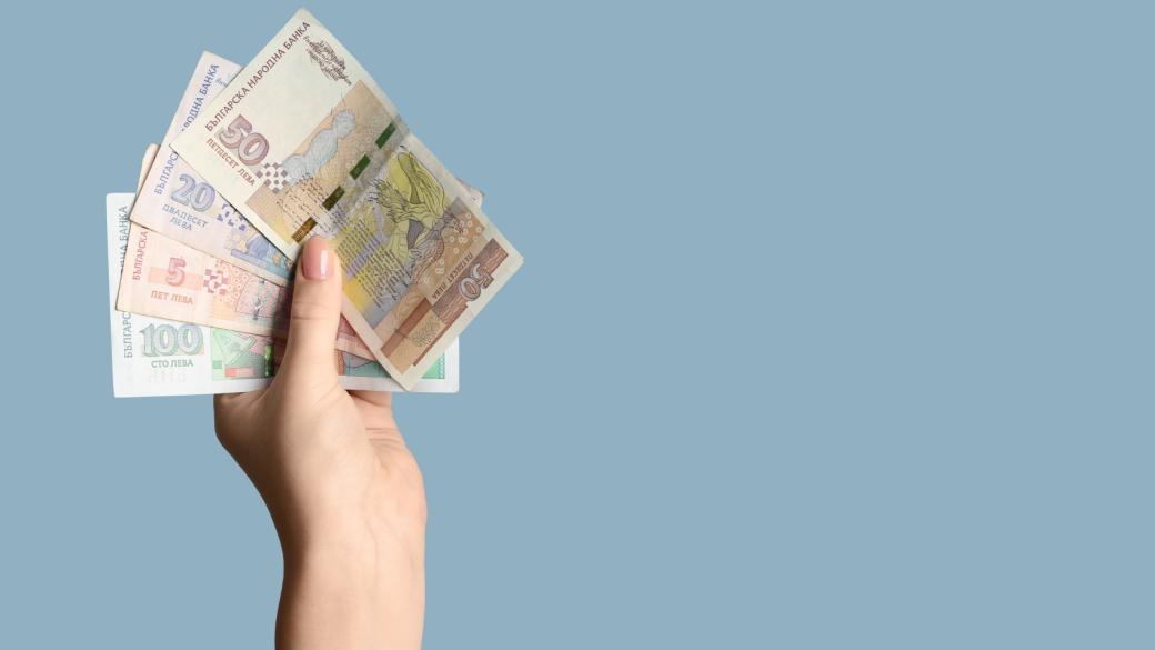 Бързите кредити в България: Кой, кога и защо ги взима?