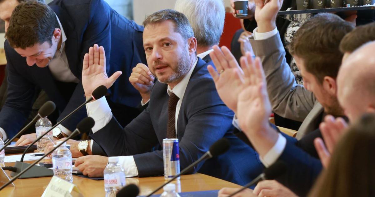 Комисията по енергетика не прие предложението, внесено от ГЕРБ, във