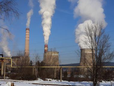 България влезе в топ 50 на държавите с най-високи CO2 емисии на човек (карта)