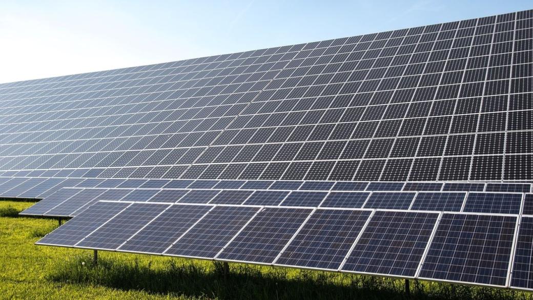 Кой е най-големият разработчик на слънчева енергия в света?
