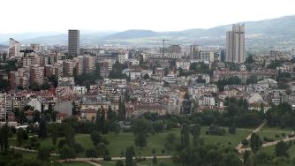 Имот или друга инвестиция: Как да спасим парите си в криза?