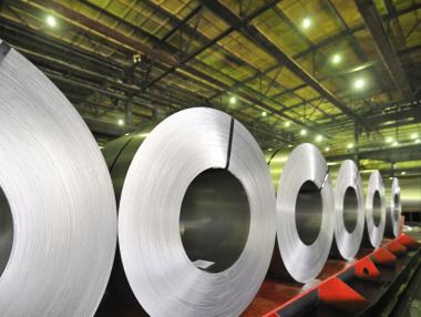 Японската Nippon Steel купува американската U.S. Steel