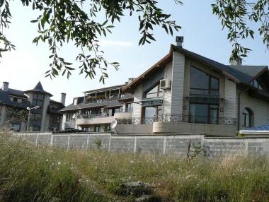 Надценени ли са имотите в столичния квартал „Малинова долина“?