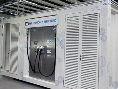 България вече има първа водородна зарядна станция