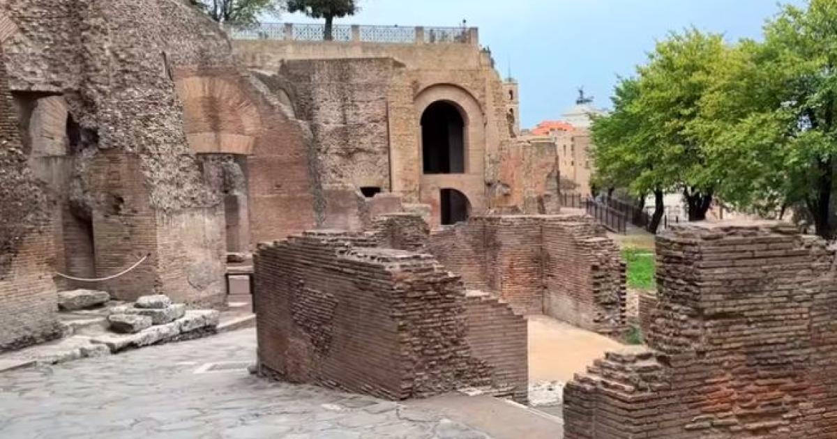50 години по-късно, изгубеният императорски дворец Domus Tiberiana в Рим