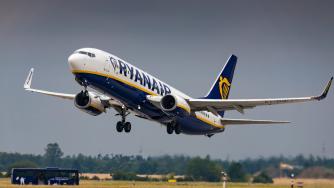 Ryanair ще лети до две нови дестинации от София през 2024 г.