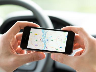 Навигацията на Google Maps остава без режим на шофиране