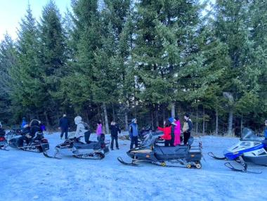 Преходи с моторни шейни в Родопите – магнит за туристите