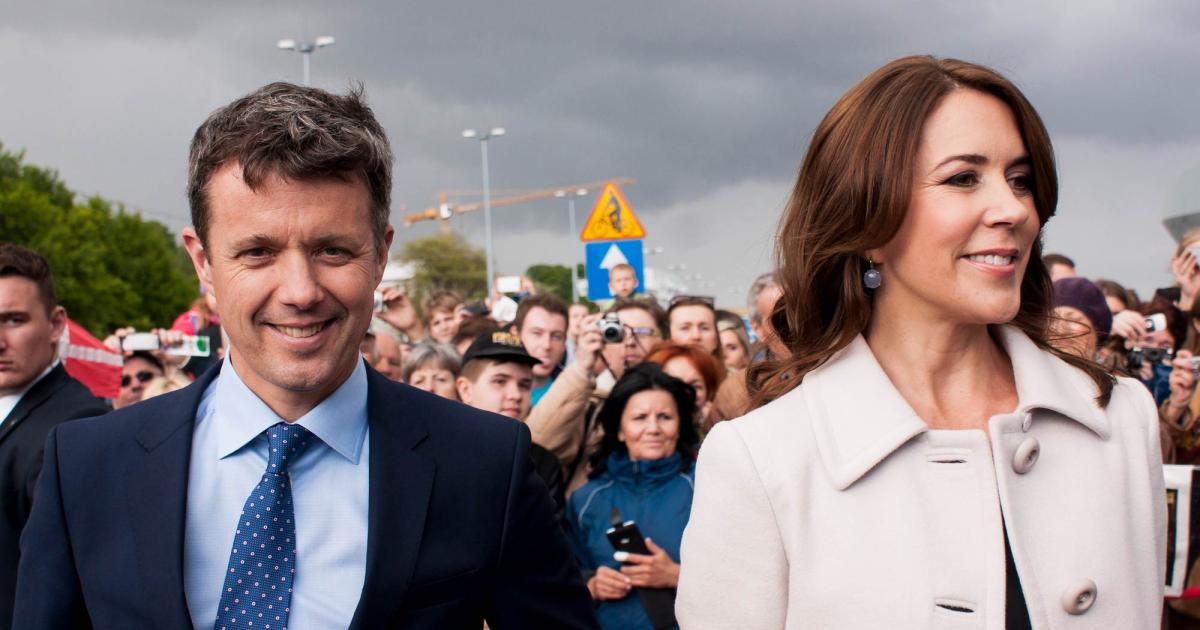 Престолонаследникът Фредерик, който през годините се трансформира от тийнейджър бунтар