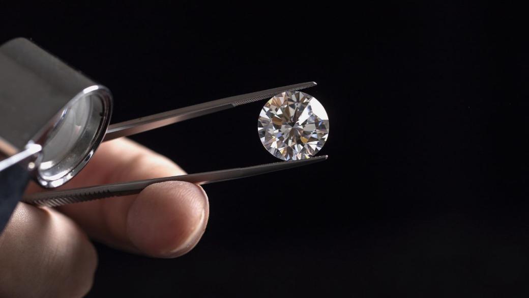 ЕС включи руския диамантен гигант „Алроса“ в списъка със санкции