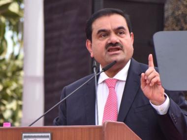 След като изгуби 80 млрд. долара, Адани отново е най-богатият човек в Азия