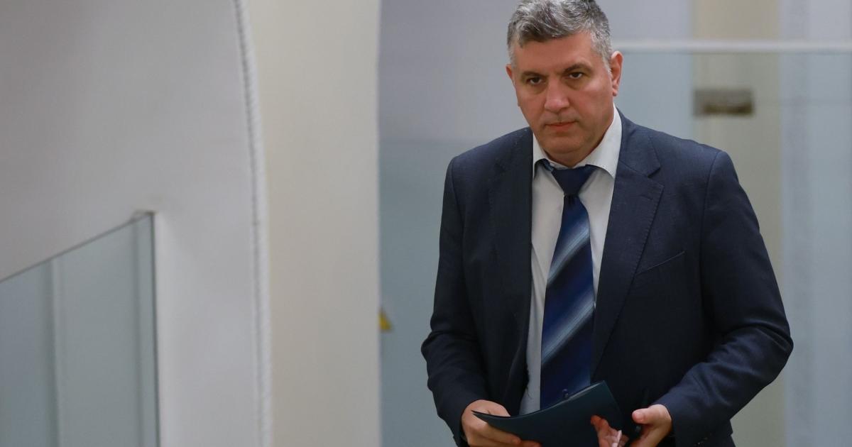 Същинското строителство на тунела под Шипка няма да започне и