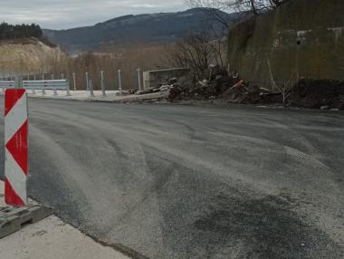 Трафикът между Мездра и Лютидол ще бъде пуснат с временна организация