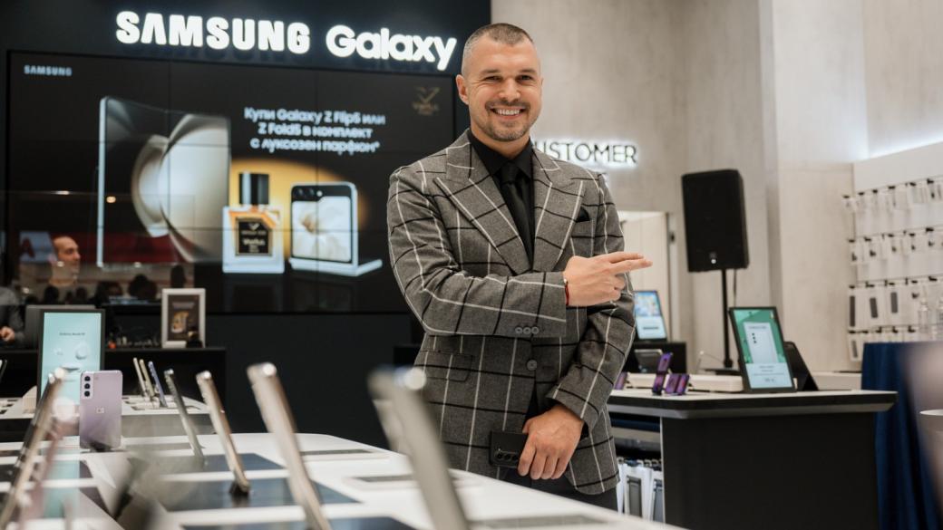 Валери Божинов става рекламно лице на Samsung Experience Store
