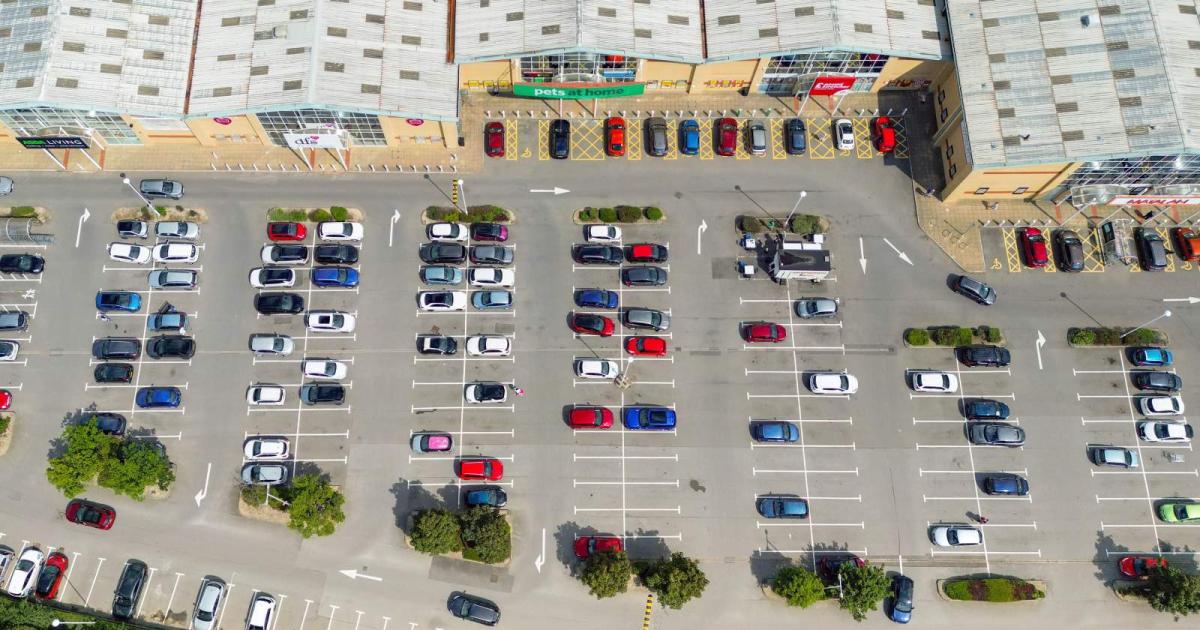 Ритейл парковете бяха ключов двигател на пазара на търговски площи