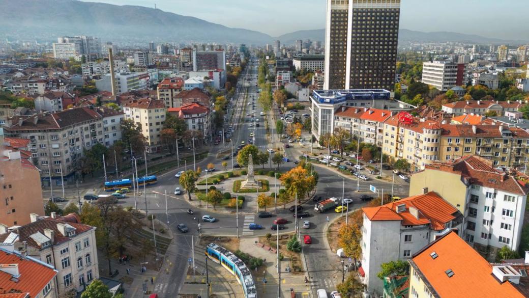 Лудостта, наречена жилищен пазар в България