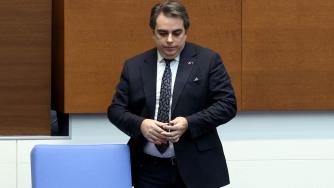 Вечерни новини: Сметката на Василев не излиза; Денков привиква мобилните оператори заради индексацията