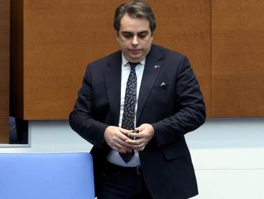 Вечерни новини: Сметката на Василев не излиза; Денков привиква мобилните оператори заради индексацията