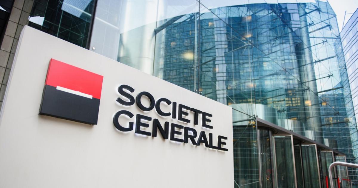 Френската банка Societe Generale планира да съкрати около 900 работни