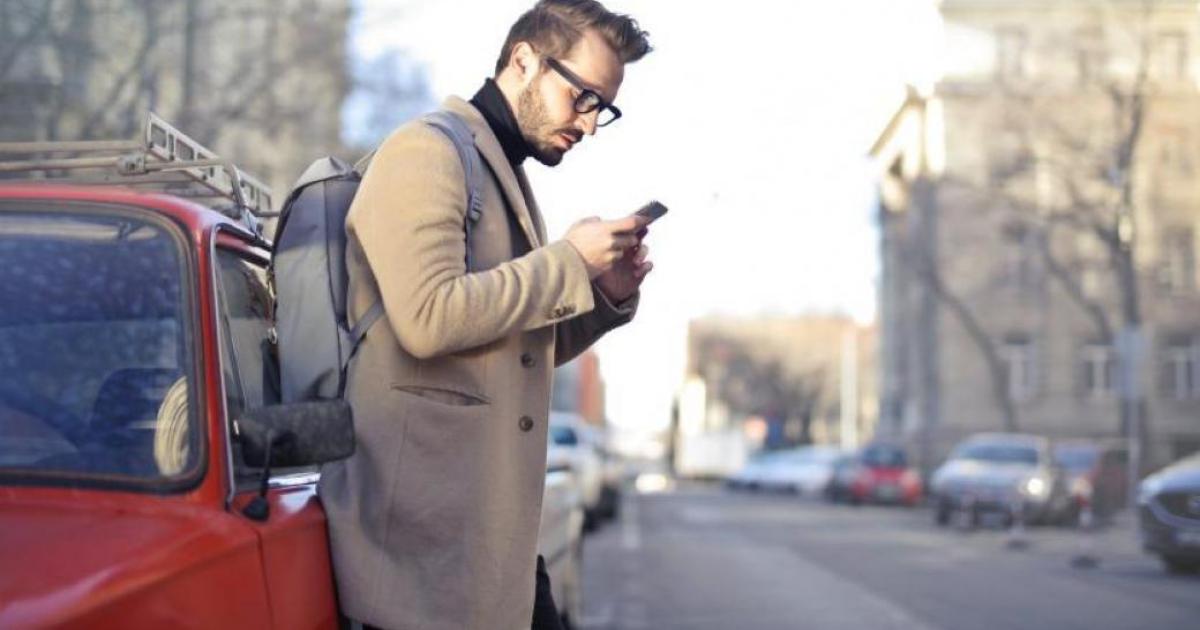 Мобилните оператори в Европейския съюз могат да продължат да таксуват