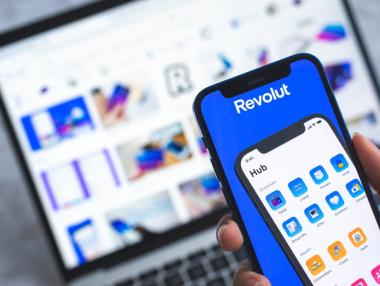 Revolut пуска и мобилни планове
