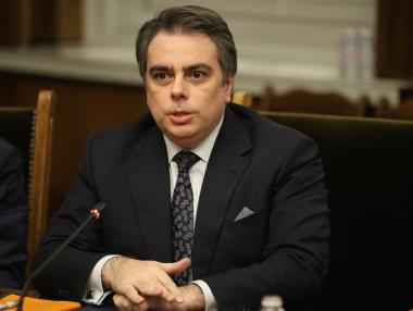Асен Василев не се отказва – пак готви промени при арбитража