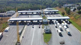 Хаос на границата: Румънският транспортен бранш настоява за отделяне от България за Шенген