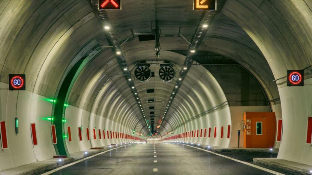 АПИ пуска движението през тунел „Железница“ на 20 февруари (снимки)