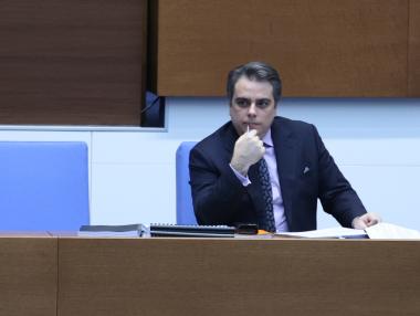 Асен Василев възражда идеята за сливане на НАП с Агенция „Митници“