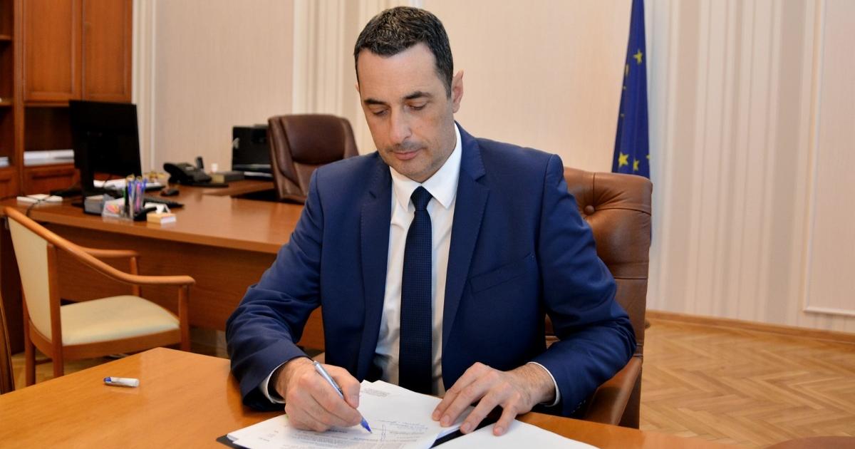 Мегатъргове за влакове по ПВУ РегулацииОбновенаЕК разследва най-голямата поръчка за