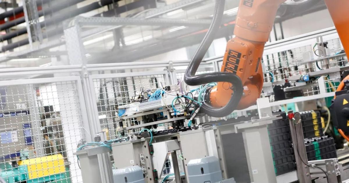 Световната банка предупреди България за проблеми с дълга, ако не