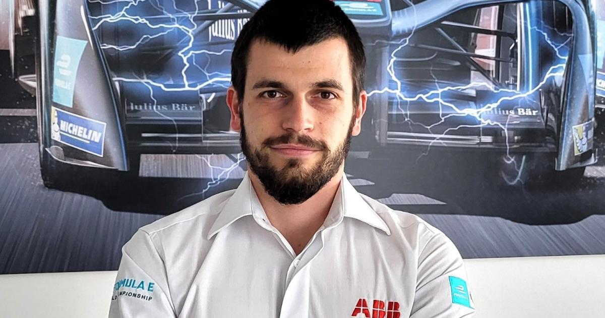 Г-н Апостолов, АББ има водеща позиция при инфраструктурата за зареждане