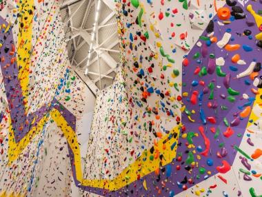 Най-голямата зала за катерене на Балканите отвори врати (снимки)