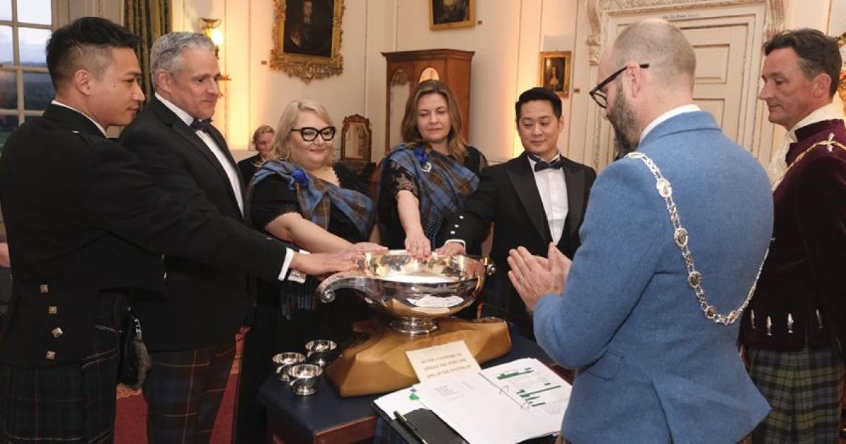 Когато следвате своя мечта или посвещавате усърдие и отдаденост на