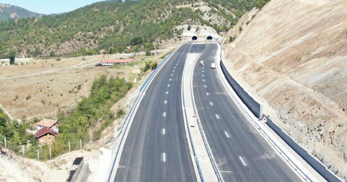 Търсят се алтернативи на Струма“ през Кресна само за да