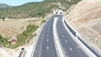 Новините от седмицата: Търсят се алтернативи на „Струма“; Какъв всъщност е замисълът на BgGPT?