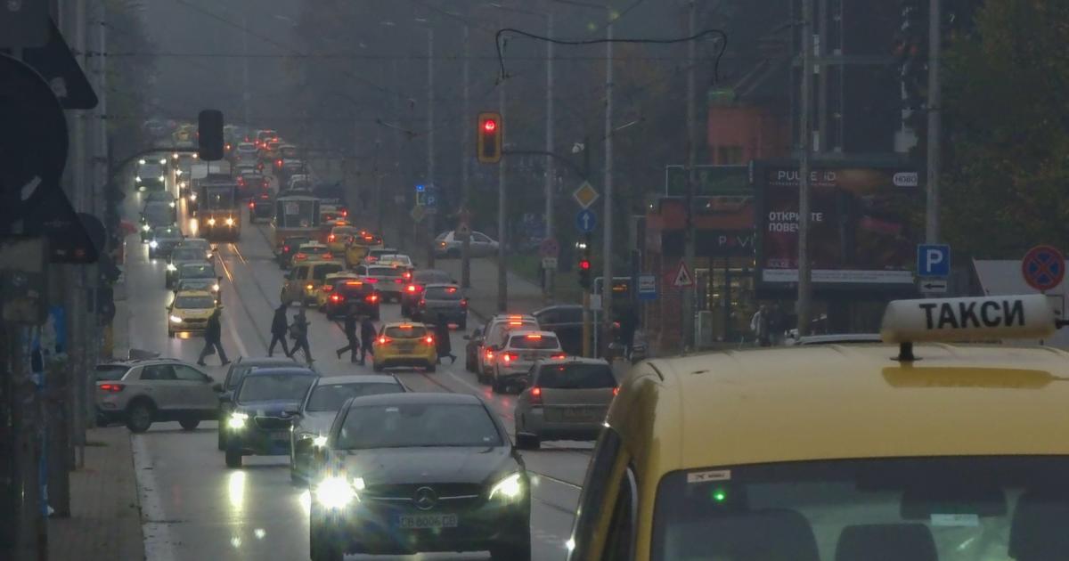 Правителството прави нов опит да въведе системата бонус-малус“, която да