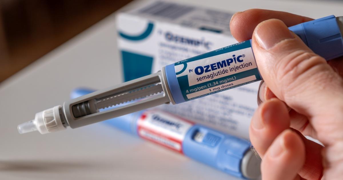 Когато миналата пролет Анди Морлинг чува по BBC за нов