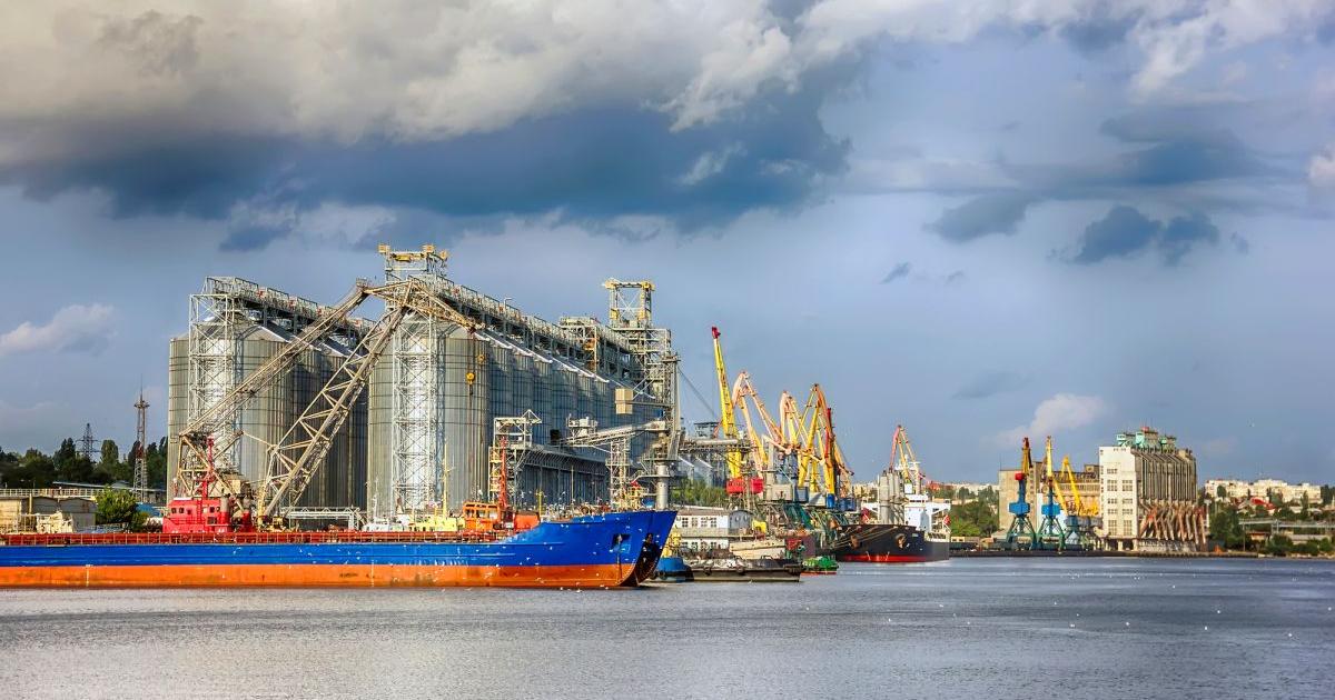 2023 г. е много успешна за търговията със суровини, като