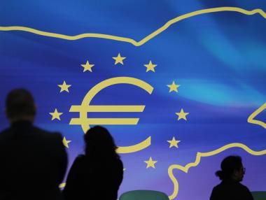 България бавно се доближава до допустимата инфлация за еврозоната (графика)