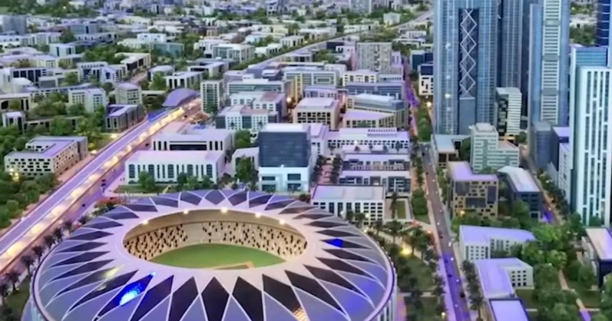 В пустинната шир, на близо 50 км източно от Кайро,