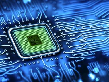 Защо инжекцията от $20 млрд. за Intel е знак за слабостта на САЩ?