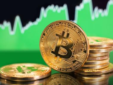 Идва ли краят на бурните ръстове и сривове на биткойн?