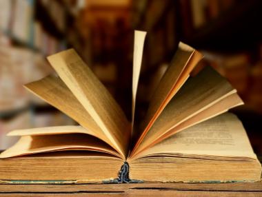 Търгът за най-старата книга може да достигне 3.8 млн. долара